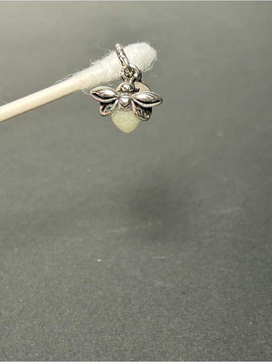 Pandora Firefly Charm - Picture 7 of 9
